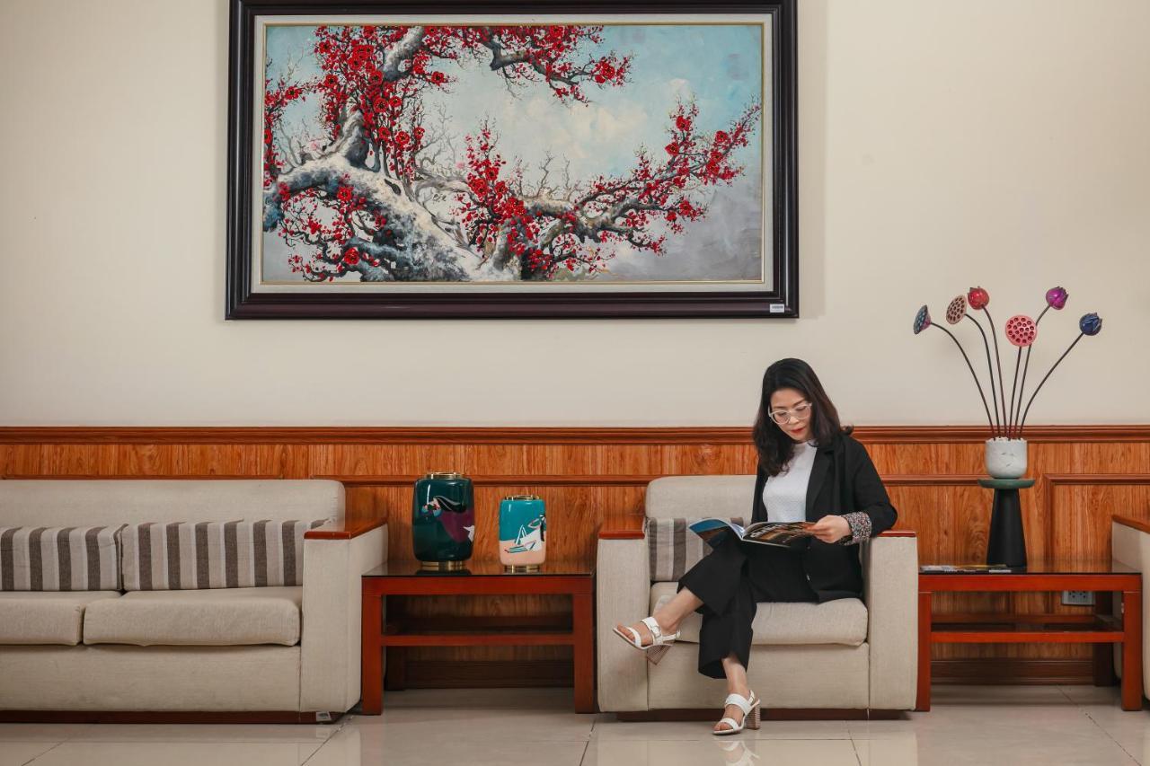 Hoa Dao Hotel Hanoi Buitenkant foto